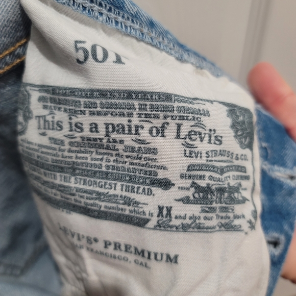Levi's 501 Mini Waist Distressed Jeans Size 25 - Picture 8 of 10